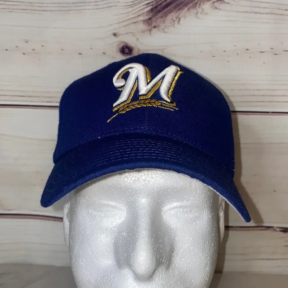 MLB Baseball Milwaukee Brewers M Hat Autographed by Dave Nelson New Era NEW